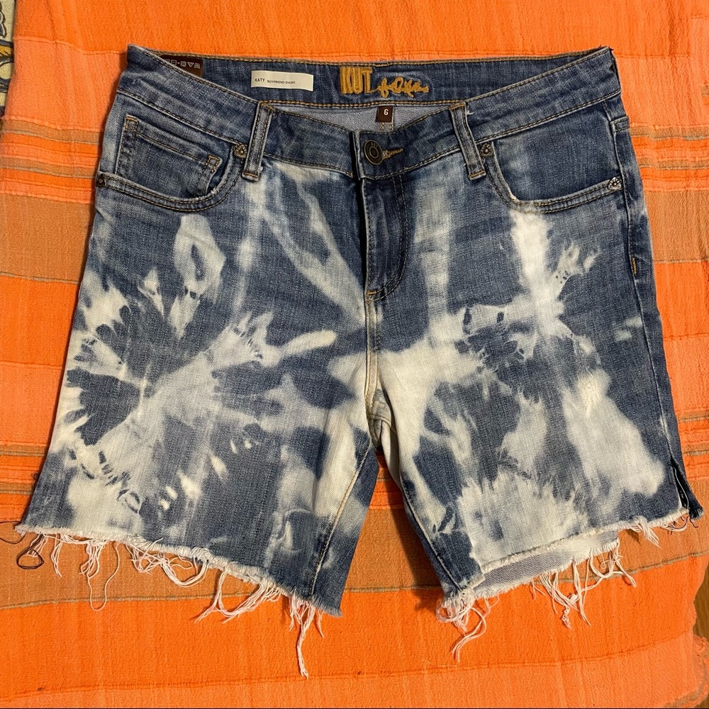 Kut from the Kloth tie dye jean shorts Sz 6
